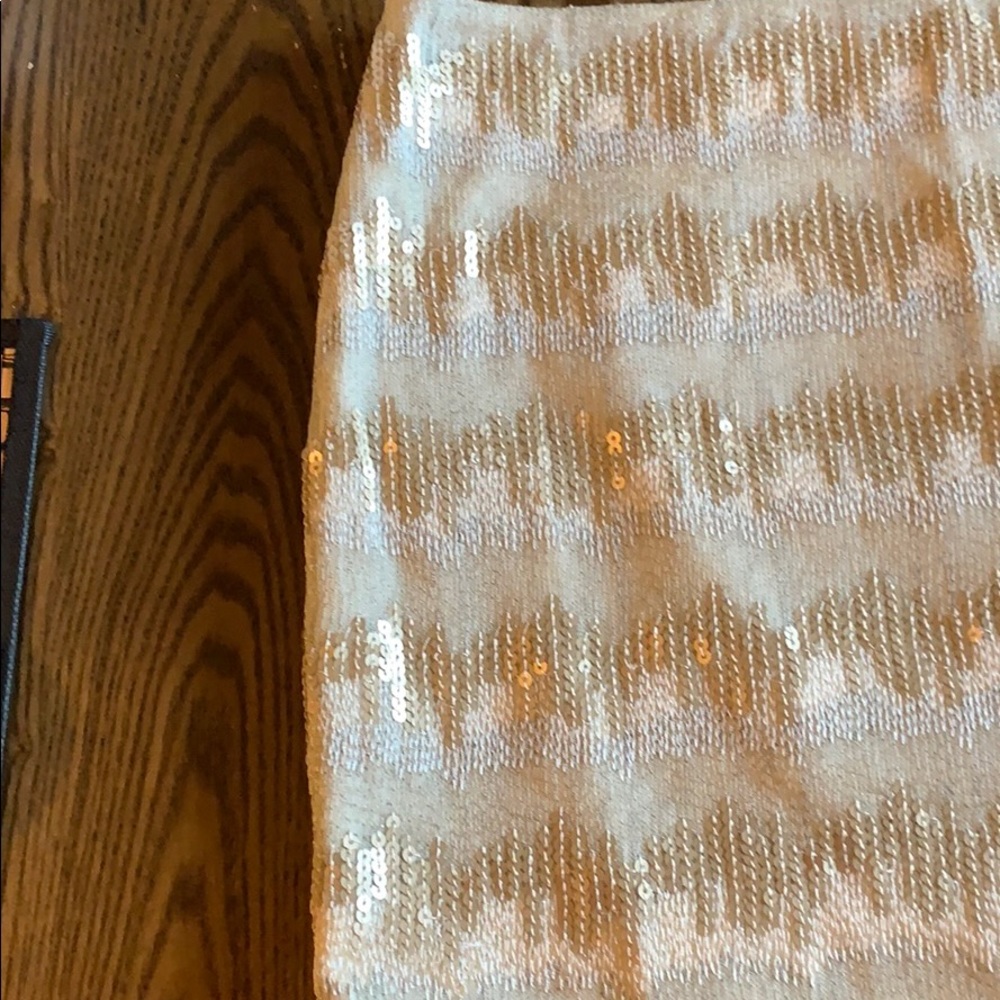 🎁 Free With Purchase🎁 Gold Holiday Skirt